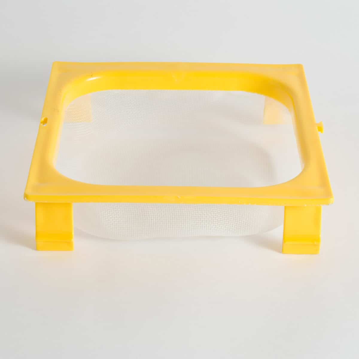 Benier Overhead Proofer Large Basket Pocket - 12 across Size 8-3/8*7-3/4*2-1/2" (1.18" frame height) - Image 5